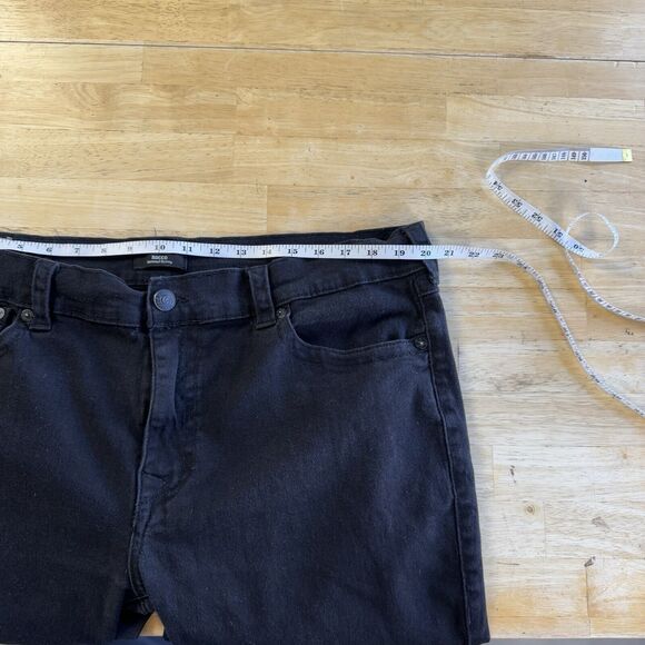 True Religion Rocco Relaxed Skinny Jeans Black Wash Flap Pockets Size 40 GUC - Picture 9 of 11